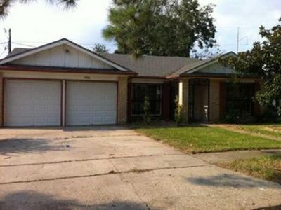 3708 Chadwood Dr, Harvey, LA, 70058