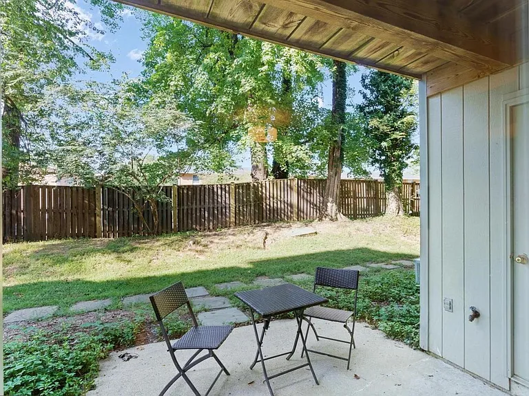 7758 New Providence Dr — Photo 8
