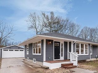 1705 Saunders Cres, Ann Arbor, MI 48103