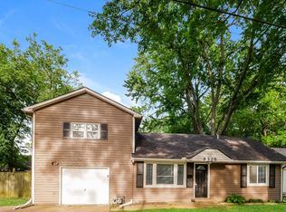 8325 Riggs St, Overland Park, KS 66212