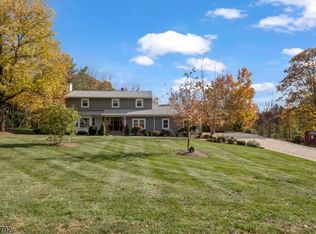 423 Windmill Way, Branchburg Twp., NJ 08876