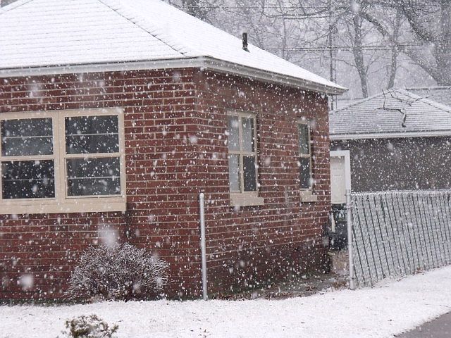 2nd image of 2284 Crozier Ave
