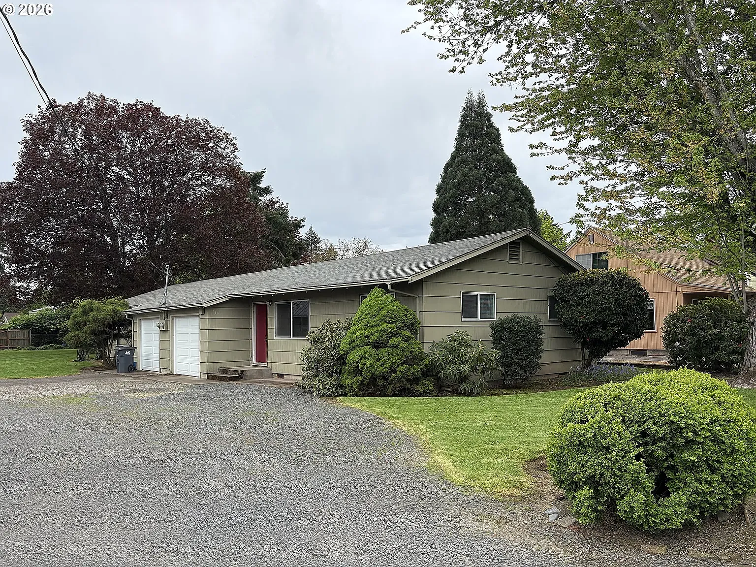 2 bed, 824 sqft, $1,500 — Photo 1