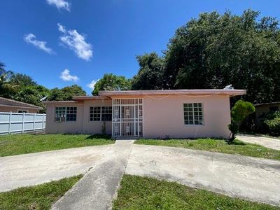 755 NE 140th St, North Miami, FL, 33161