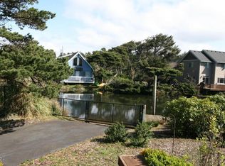 180 SE Highway 101 APT 1, Lincoln City, OR