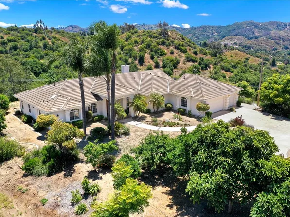 24801 Carancho Rd, Temecula, CA 92590