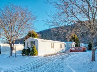 83 Valley Dr, Great Valley, NY 14741