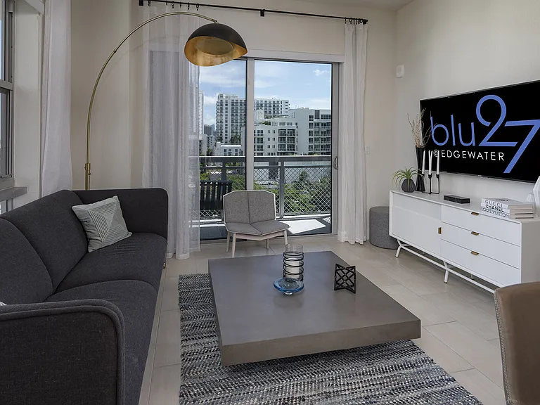 Blu27 at Edgewater — Photo 48