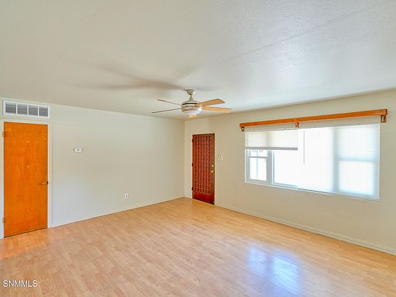 3rd image of 1845 Chilton Dr