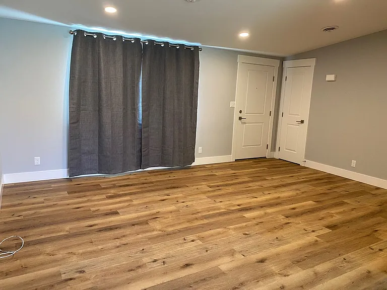 408 Pine St — Photo 14