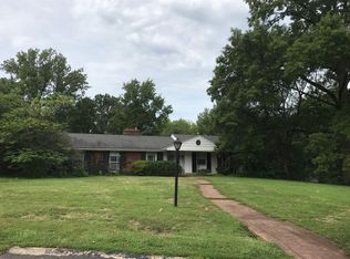 1101 Ridgelynn Dr, Saint Louis, MO 63124