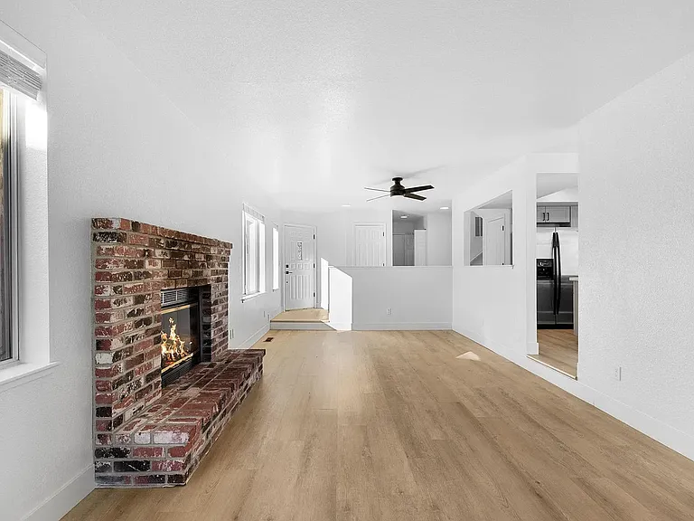 2170 Cobblestone Ct — Photo 20
