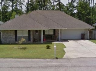67160 Diamondhead Dr E, Diamondhead, MS 39525
