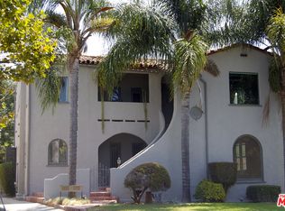 1100 Carmona Ave, Los Angeles, CA 90019