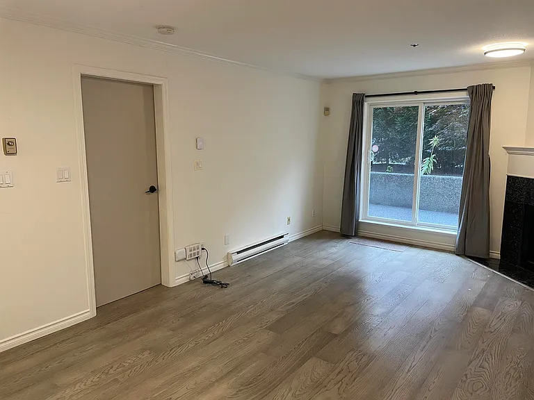 1550 Marine Dr #103 — Photo 6