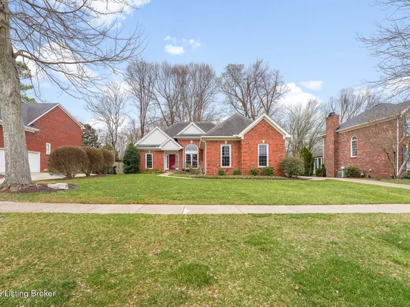 10424 Edgewater Rd, Louisville, KY 40223