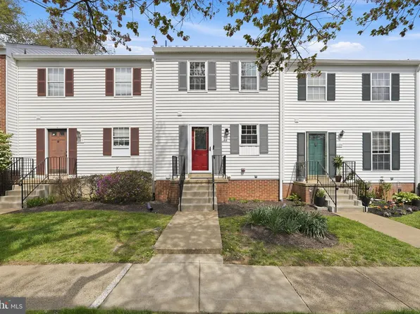 189 Fairfield Dr, Warrenton, VA 20186