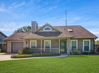 1223 Llewellyn Rd, Mount Pleasant, SC 29464