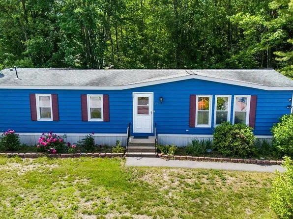 32 Monadnock Drive, Rochester, NH 03867