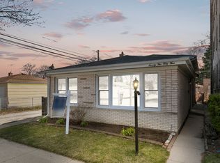 7543 Kildare Ave, Skokie, IL 60076