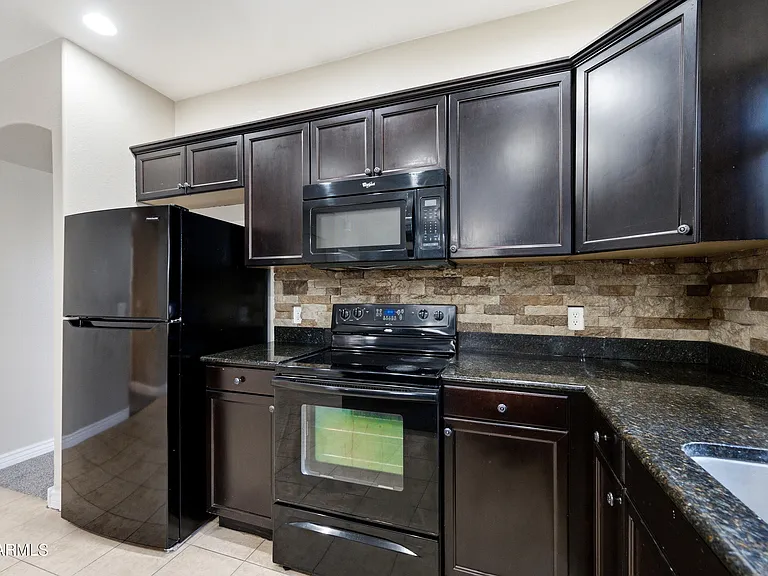 1759 W Paisley Dr — Photo 18