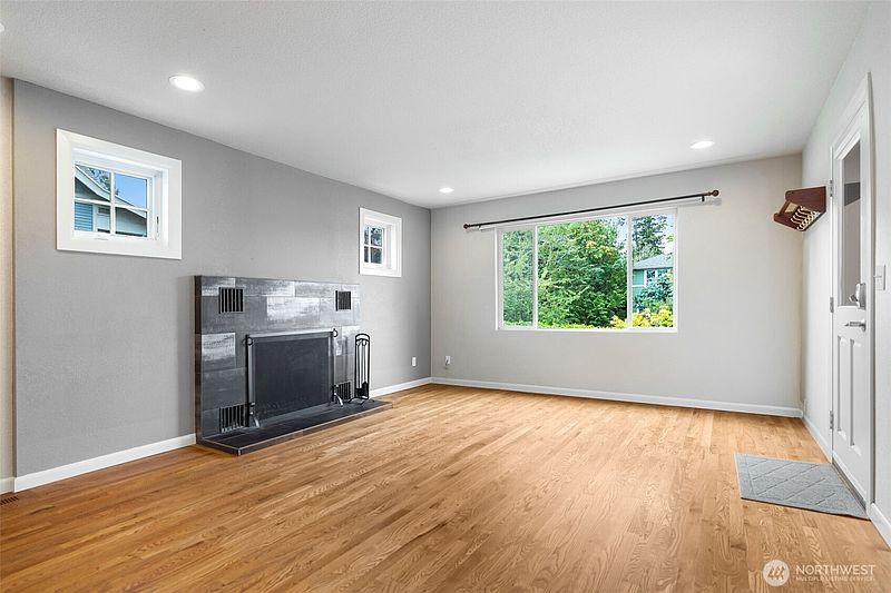 5th image of 3918 S Edmunds Street