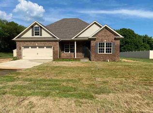 276 Leon Dr, Bowling Green, KY 42104