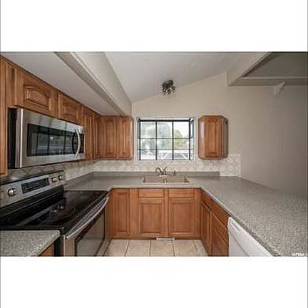 3rd image of 5431 S Parthenon Ct