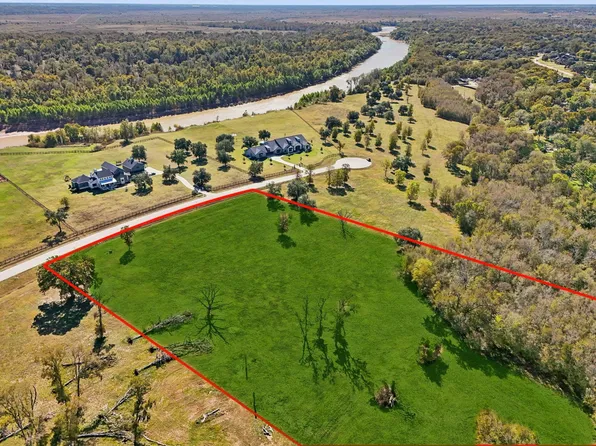 4802 Riverbend Ct, Fulshear, TX 77441