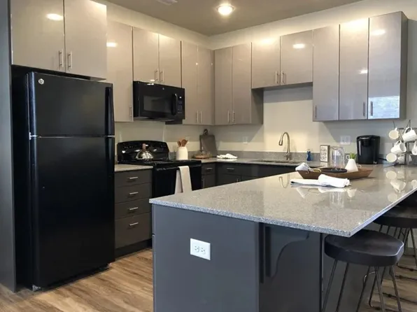 Majestic Properties at Midvale Station, 129 W Center St #3B-3Ba-1513Sqft, Midvale, UT 84047