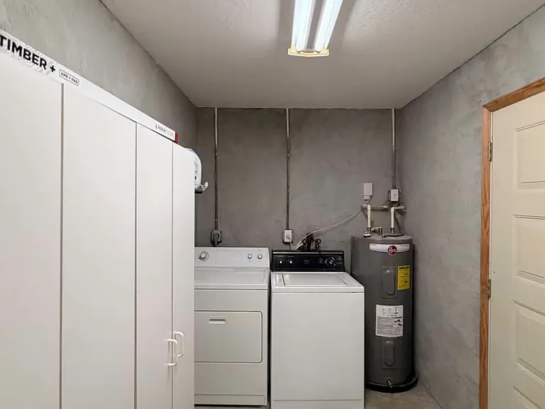 4081 Rockefeller Ave — Photo 15