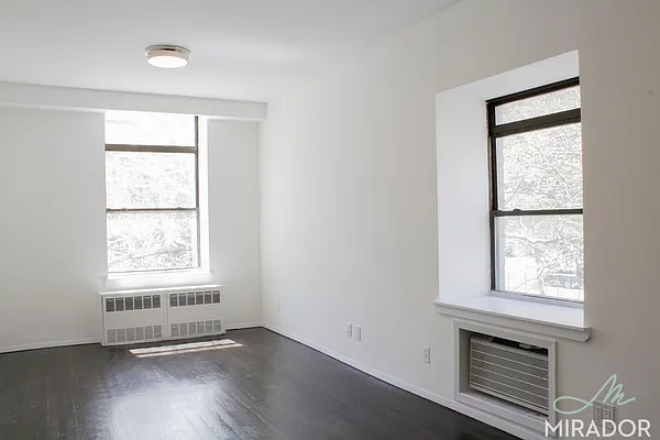 Rented by Mirador Real Estate | media 12