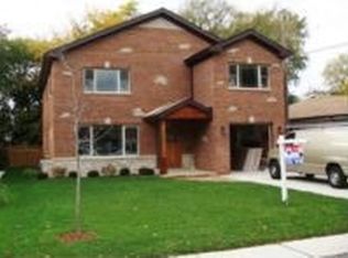 6510 N Kenton Ave, Lincolnwood, IL