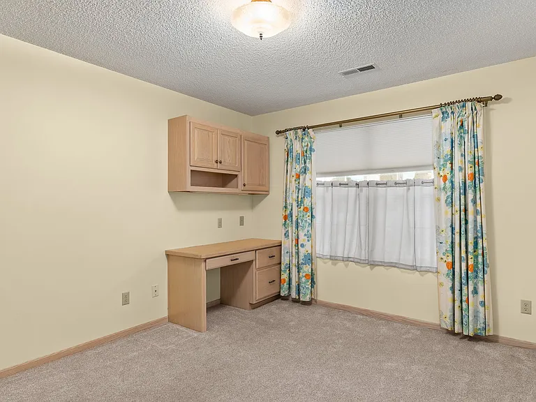 1685 Riva Ridge Dr — Photo 16
