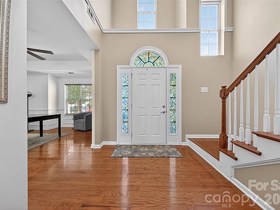 4th image of 13414 Meadowmere Rd