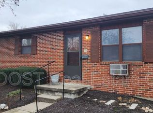 205 N Madison Rd UNIT D, London, OH 43140