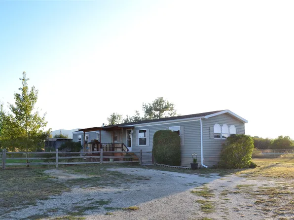 24 Kelly Ln, Townsend, MT 59644