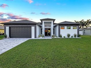 2702 SW 21st Pl, Cape Coral, FL 33914