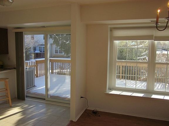 5th image of 205 Bamburgh Ct