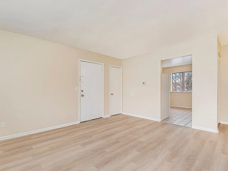 2320-2365 30th St SW — Photo 6