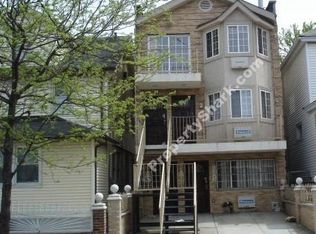 150-32 Shore Ave FLOOR 3, Jamaica, NY 11433