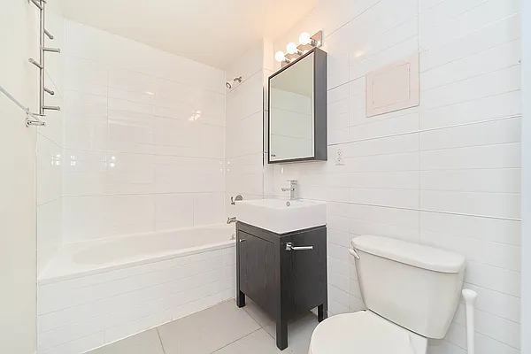 Rented by Living New York | media 38