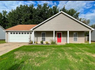 218 Hunters Run Dr, Haskell, AR 72015