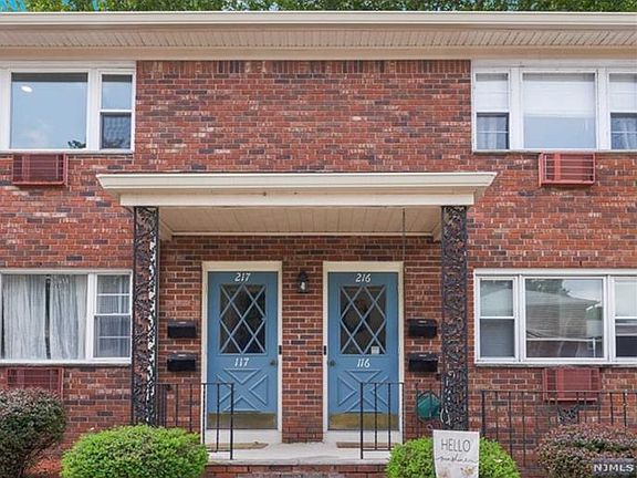 4th image of 422 Ringwood Ave #B217