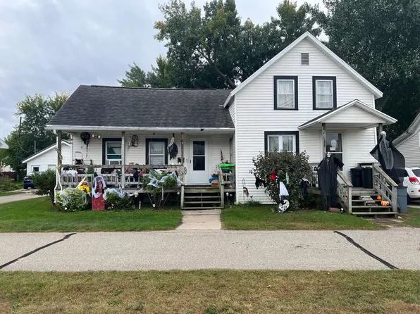 312 Pecor St, Oconto, WI 54153