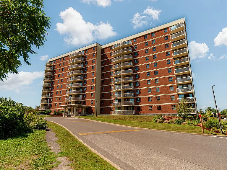 290 Bath Rd — Photo 11