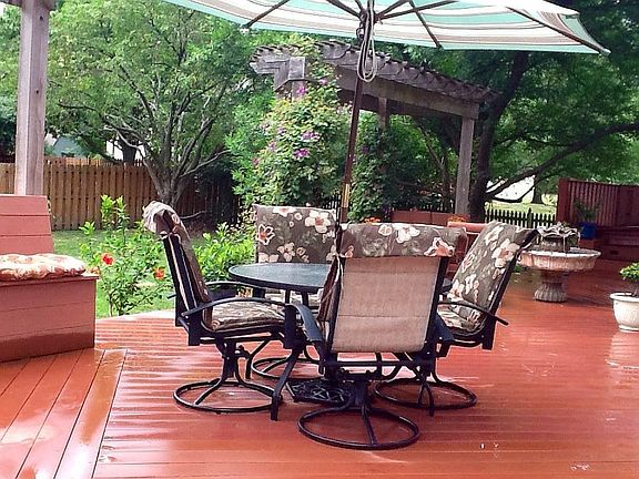 1200 square foot composite deck