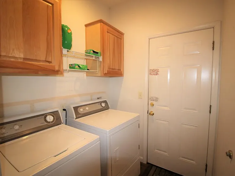 1014 Homestead Rd — Photo 18