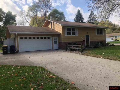 1014 Church St, Saint Peter, MN, 56082