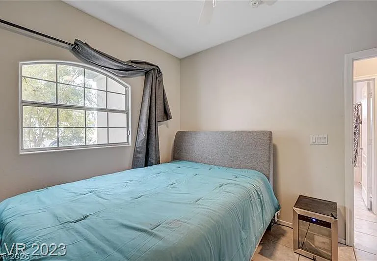 987 Cutter St — Photo 15